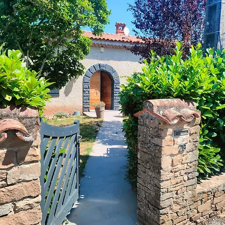 La Vue Villa *